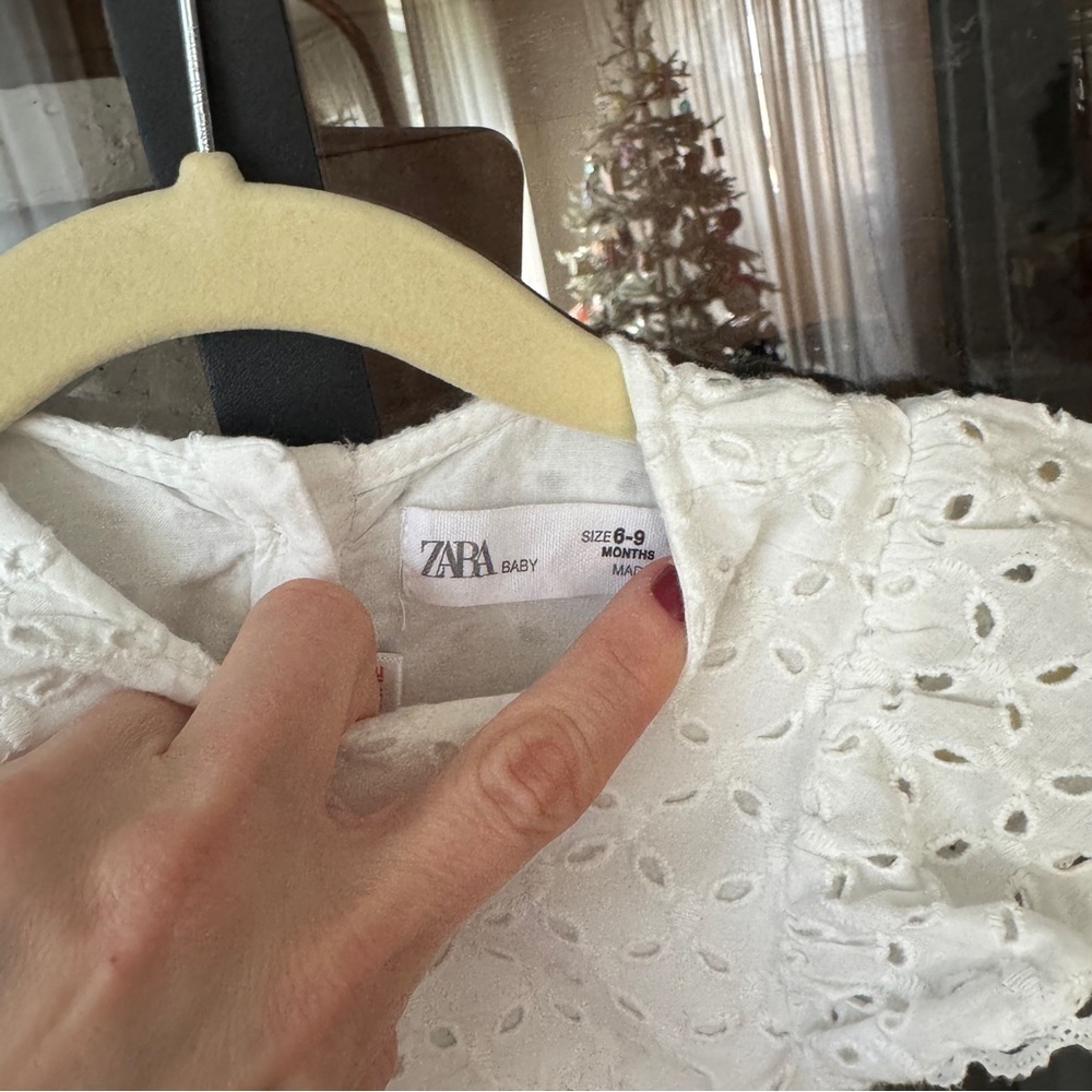 Zara Kids eyelet dress baby girl embroidered ruffle scalloped formal baptism - Picture 3 of 6
